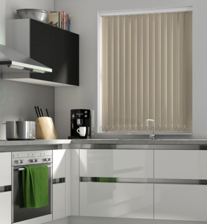 Sand Blackout Vertical Blind – FR
