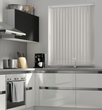 Silver Blackout Vertical Blind – FR