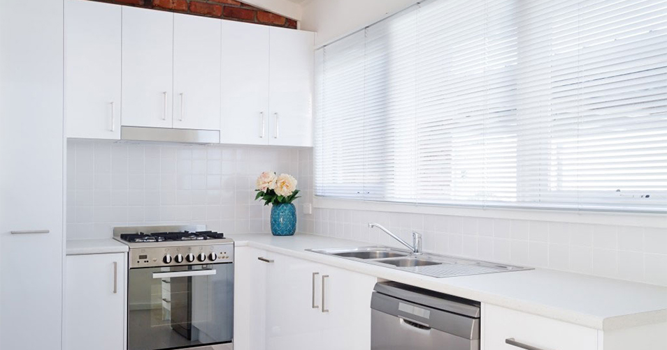 How to Choose the Right Blinds for Your Kitchen Blinds Direct Online