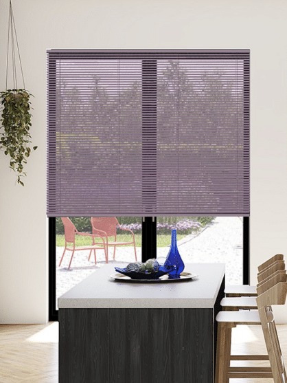 Mulberry Venetian Blind